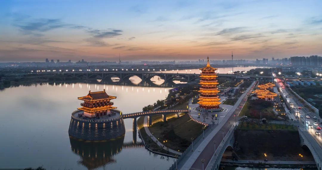 河南盛会，尊敬的领导与朋友们共襄盛举